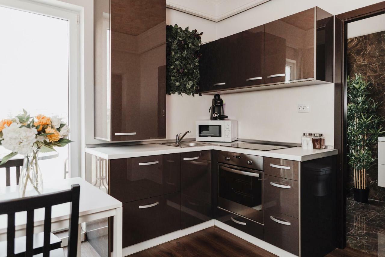 Dd Apartment *
